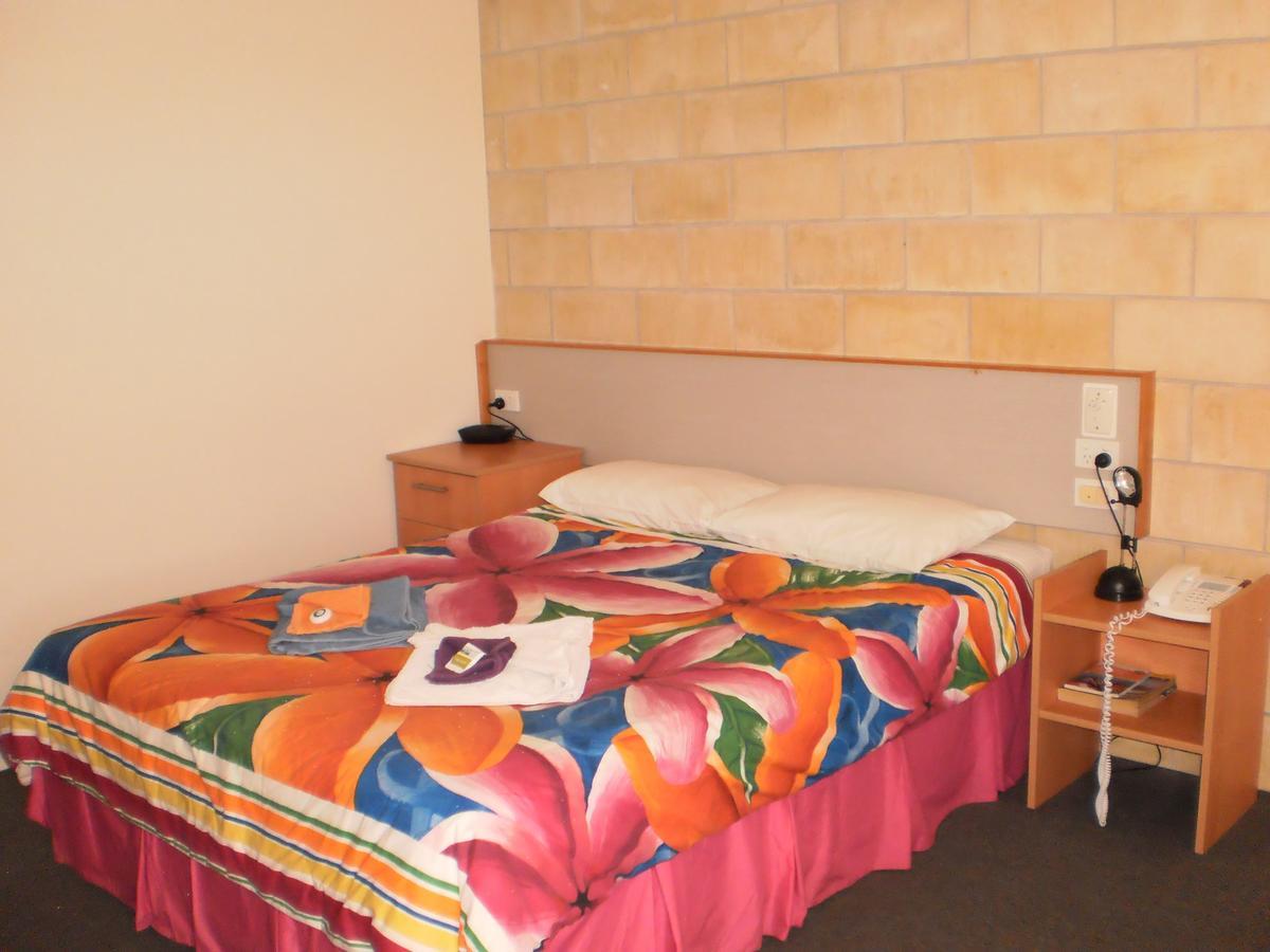Country View Motel Ilbilbie Екстер'єр фото